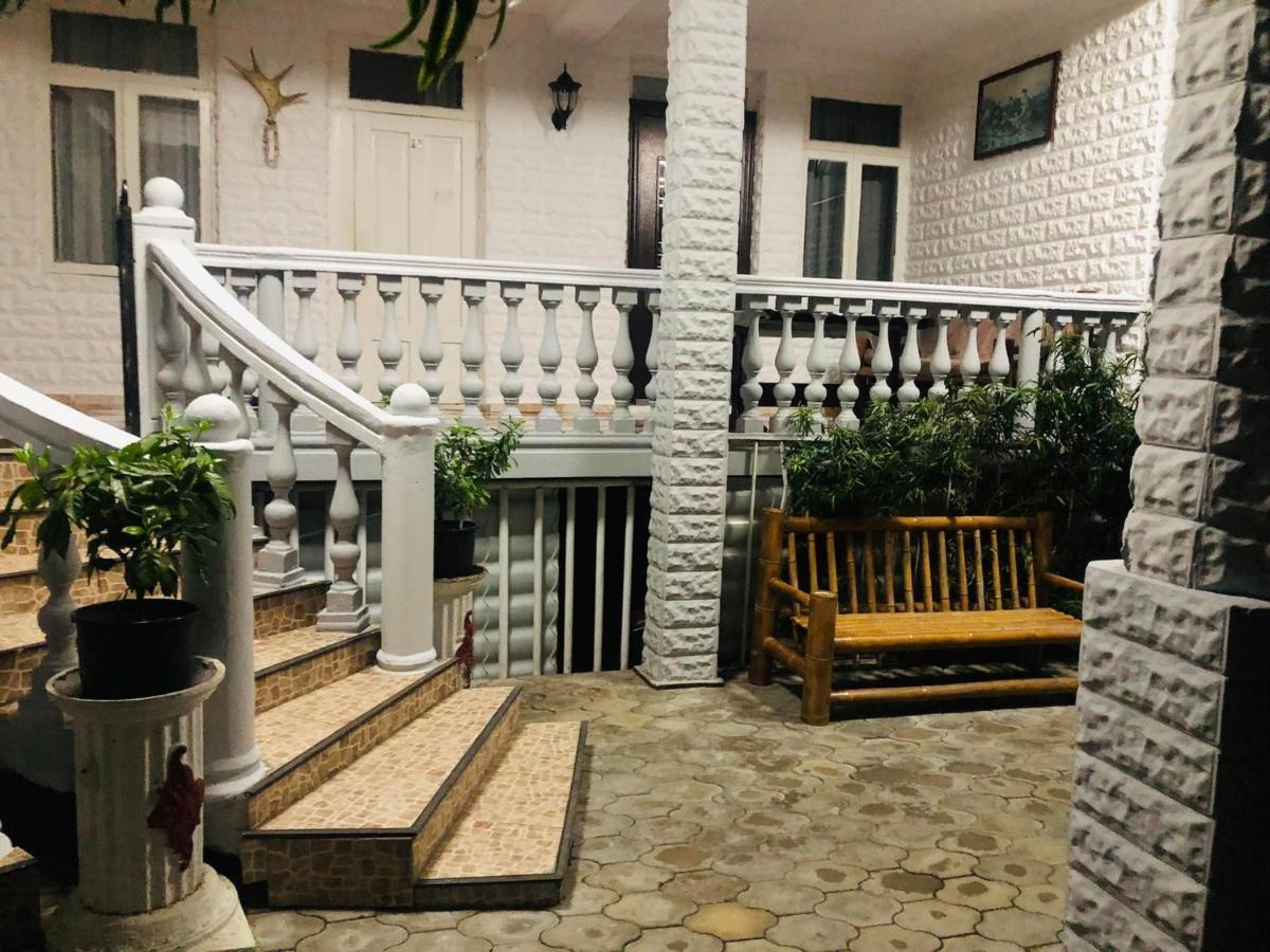 Twins Guest House By Black Sea Kobuleti Eksteriør bilde